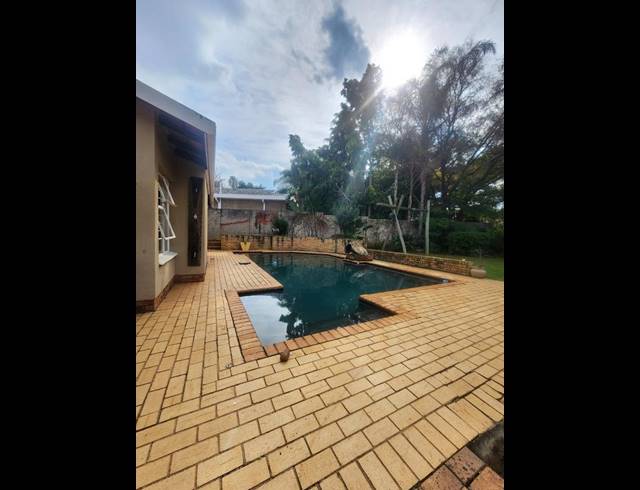3 BEDROOM PROPERTY TO RENT IN SHARONLEA